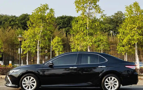 Toyota Camry, 2021 год, 2 150 000 рублей, 4 фотография