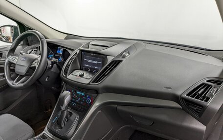 Ford Kuga III, 2018 год, 1 750 000 рублей, 19 фотография