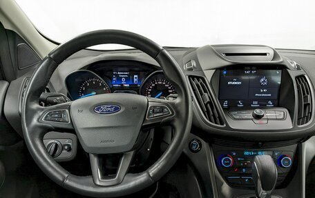 Ford Kuga III, 2018 год, 1 750 000 рублей, 21 фотография