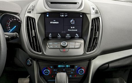 Ford Kuga III, 2018 год, 1 750 000 рублей, 23 фотография