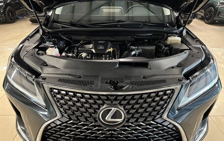 Lexus RX IV рестайлинг, 2019 год, 4 449 000 рублей, 7 фотография