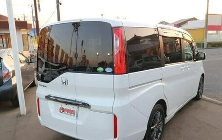 Honda Stepwgn IV, 2015 год, 1 368 000 рублей, 7 фотография
