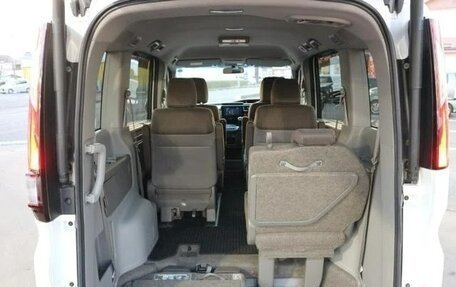 Honda Stepwgn IV, 2015 год, 1 368 000 рублей, 33 фотография