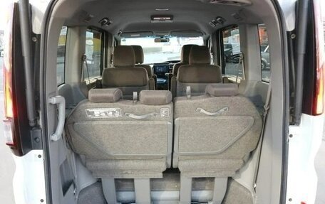 Honda Stepwgn IV, 2015 год, 1 368 000 рублей, 26 фотография