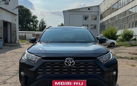 Toyota RAV4, 2021 год, 3 600 000 рублей, 1 фотография