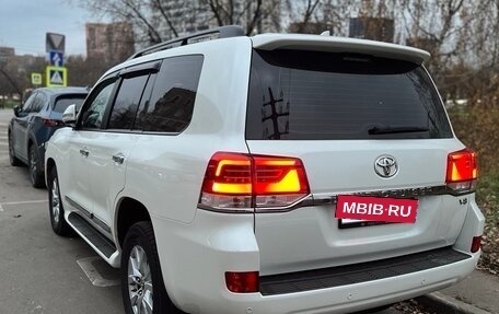 Toyota Land Cruiser 200, 2015 год, 5 500 000 рублей, 2 фотография