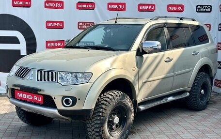 Mitsubishi Pajero Sport II рестайлинг, 2011 год, 1 599 900 рублей, 1 фотография