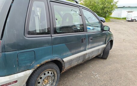 Mitsubishi Space Runner II, 1996 год, 50 000 рублей, 3 фотография