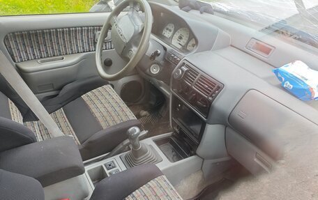 Mitsubishi Space Runner II, 1996 год, 50 000 рублей, 7 фотография