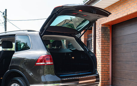 Volkswagen Touareg III, 2017 год, 3 300 000 рублей, 20 фотография