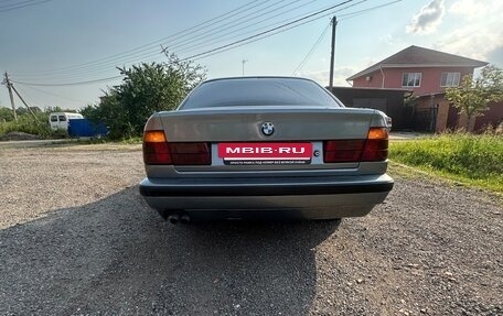 BMW 5 серия, 1990 год, 550 000 рублей, 11 фотография