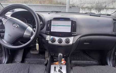 Hyundai Elantra IV, 2010 год, 600 000 рублей, 2 фотография