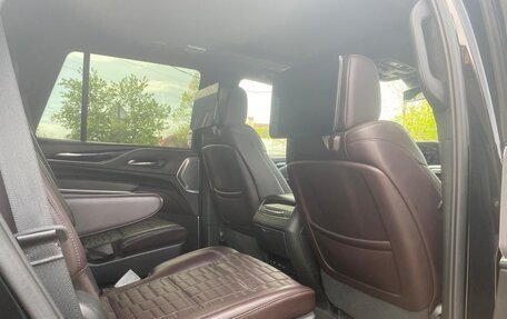Cadillac Escalade V, 2021 год, 10 800 000 рублей, 13 фотография
