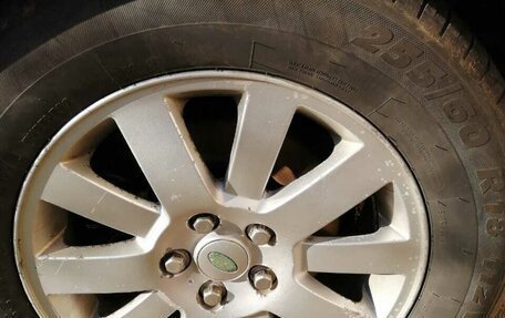 Land Rover Discovery III, 2006 год, 1 150 000 рублей, 16 фотография