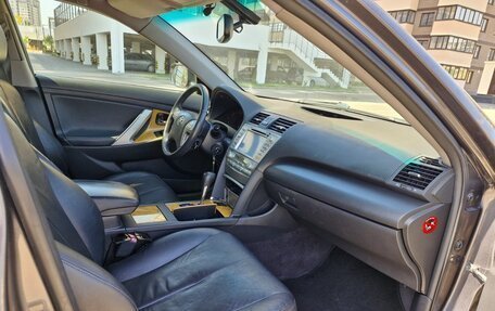 Toyota Camry, 2007 год, 1 330 000 рублей, 14 фотография
