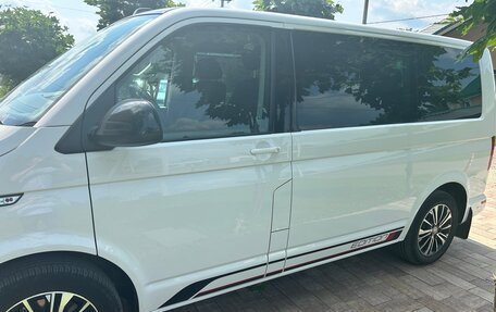 Volkswagen Caravelle T6 рестайлинг, 2020 год, 9 000 000 рублей, 6 фотография