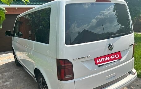 Volkswagen Caravelle T6 рестайлинг, 2020 год, 9 000 000 рублей, 5 фотография