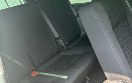 Volkswagen Caravelle T6 рестайлинг, 2020 год, 9 000 000 рублей, 12 фотография