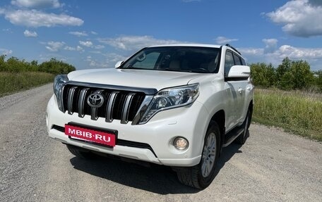Toyota Land Cruiser Prado 150 рестайлинг 2, 2014 год, 3 100 000 рублей, 7 фотография