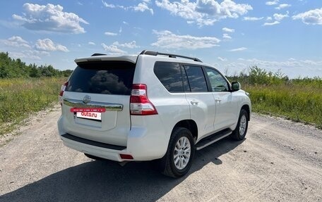 Toyota Land Cruiser Prado 150 рестайлинг 2, 2014 год, 3 100 000 рублей, 3 фотография