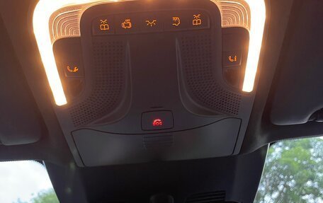 Mercedes-Benz V-Класс, 2020 год, 5 850 000 рублей, 28 фотография
