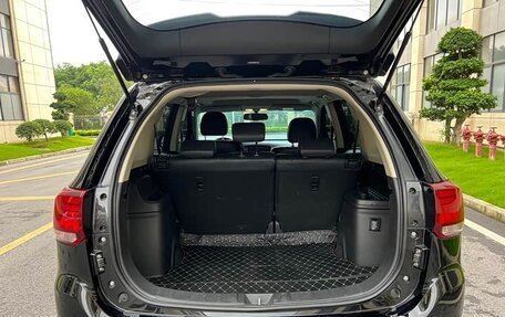 Mitsubishi Outlander III рестайлинг 3, 2021 год, 1 800 008 рублей, 14 фотография