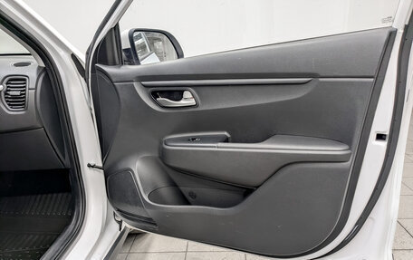 KIA Rio IV, 2021 год, 1 225 000 рублей, 23 фотография