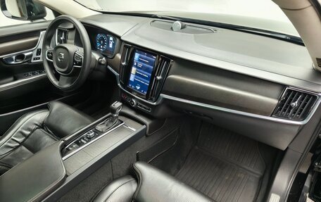 Volvo V90 Cross Country I рестайлинг, 2017 год, 2 946 000 рублей, 9 фотография