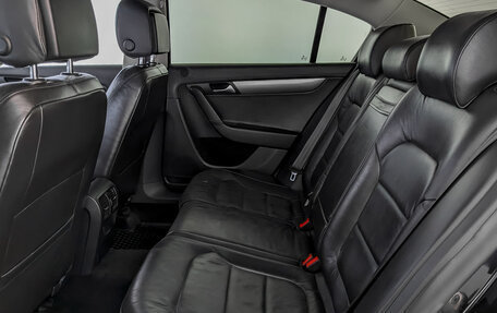 Volkswagen Passat B7, 2011 год, 1 150 000 рублей, 12 фотография