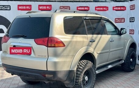 Mitsubishi Pajero Sport II рестайлинг, 2011 год, 1 599 900 рублей, 6 фотография