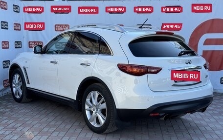 Infiniti QX70, 2014 год, 2 099 990 рублей, 6 фотография