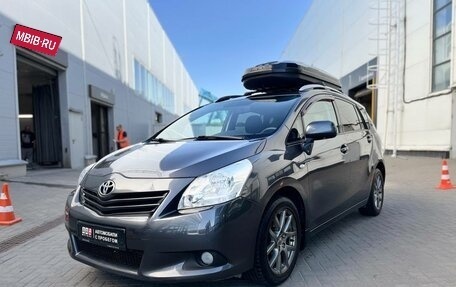 Toyota Verso I, 2011 год, 1 250 000 рублей, 1 фотография