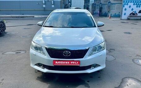 Toyota Camry, 2014 год, 1 650 000 рублей, 1 фотография
