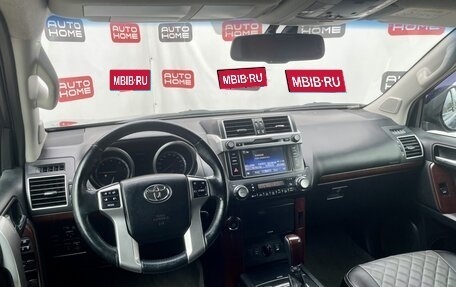 Toyota Land Cruiser Prado 150 рестайлинг 2, 2014 год, 3 100 000 рублей, 7 фотография