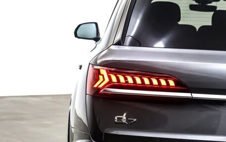 Audi Q7, 2022 год, 5 734 337 рублей, 14 фотография