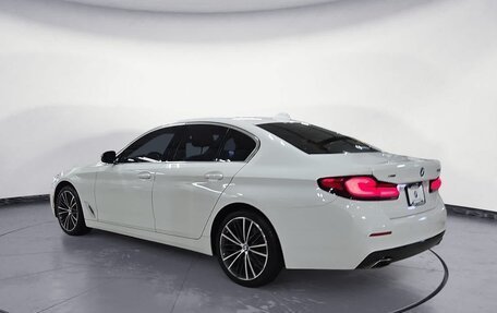 BMW 5 серия, 2022 год, 5 690 973 рублей, 3 фотография