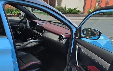 Geely Coolray I, 2022 год, 1 850 000 рублей, 8 фотография