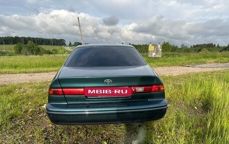 Toyota Camry, 1997 год, 590 000 рублей, 6 фотография