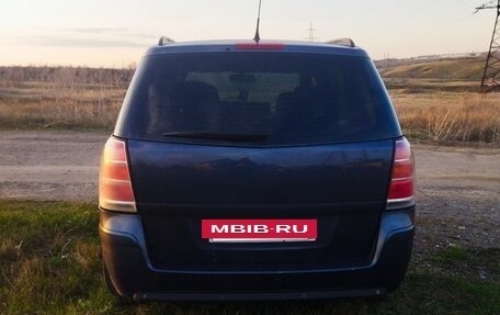 Opel Zafira B, 2006 год, 385 000 рублей, 4 фотография