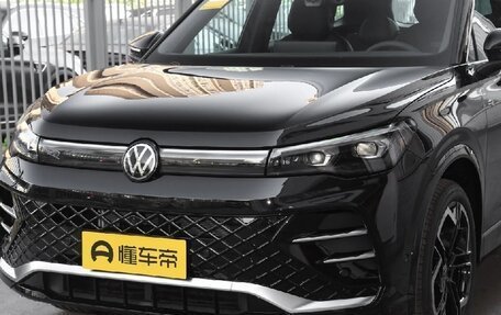 Volkswagen Tiguan, 2025 год, 4 180 000 рублей, 4 фотография