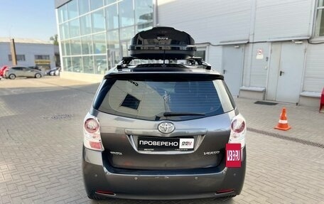 Toyota Verso I, 2011 год, 1 250 000 рублей, 6 фотография
