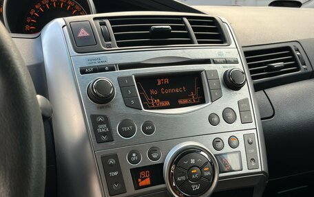 Toyota Verso I, 2011 год, 1 250 000 рублей, 18 фотография
