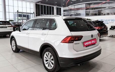 Volkswagen Tiguan II, 2017 год, 2 420 000 рублей, 7 фотография
