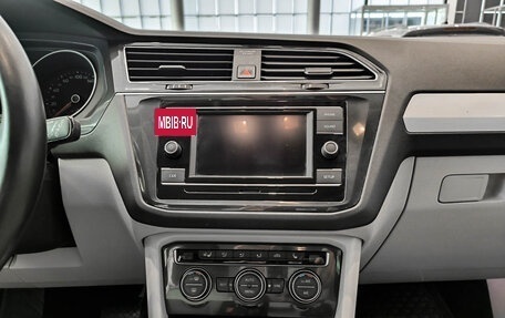 Volkswagen Tiguan II, 2017 год, 2 420 000 рублей, 15 фотография