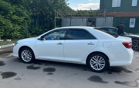 Toyota Camry, 2014 год, 1 650 000 рублей, 2 фотография
