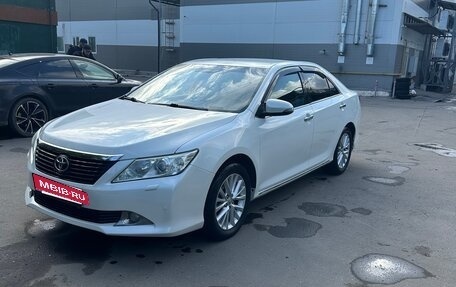 Toyota Camry, 2014 год, 1 650 000 рублей, 8 фотография