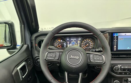 Jeep Wrangler, 2024 год, 8 199 000 рублей, 13 фотография