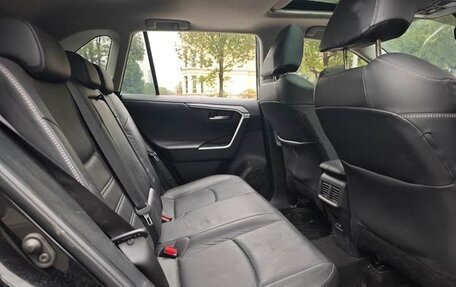 Toyota RAV4, 2021 год, 2 600 008 рублей, 13 фотография