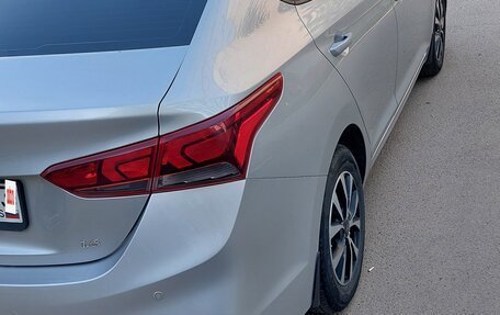 Hyundai Solaris II рестайлинг, 2017 год, 1 368 000 рублей, 8 фотография