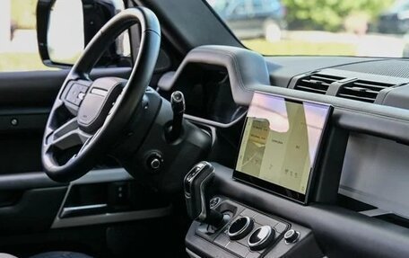 Land Rover Defender II, 2022 год, 7 397 796 рублей, 13 фотография